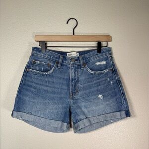 Abercrombie The Boyfriend Short Mid Rise Cuffed size 27 / 4